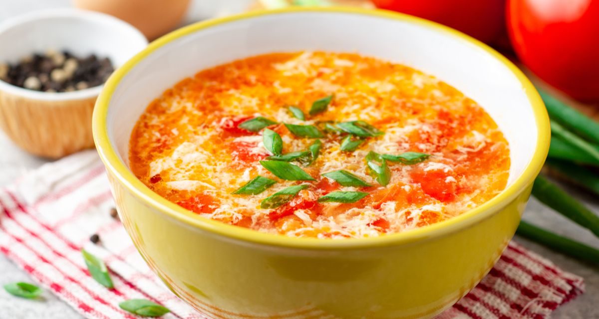 Sup Telur Lezat: Sajian Hangat Penuh Gizi Untuk Setiap Suasana!