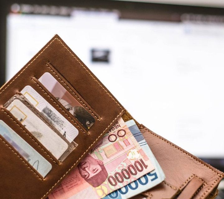 Dompet Bisa Terdampak! Rupiah Melemah, Harga Bisa Naik