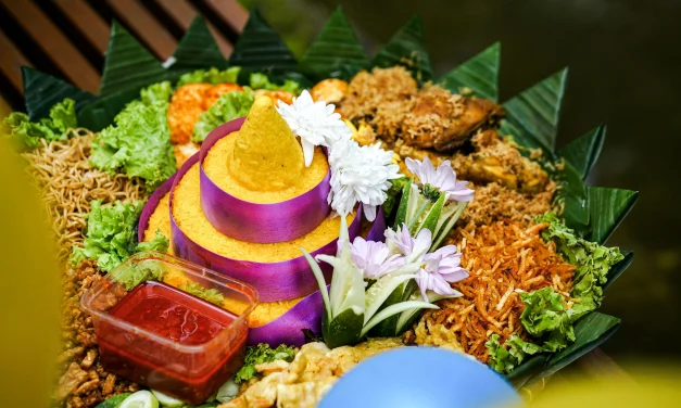 Nasi Tumpeng: Kuliner Tradisi Indonesia Penuh Filosofi Dan Rasa