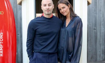 Go Public! Katie Holmes Resmi Gandeng Jason Bard Yarmosky