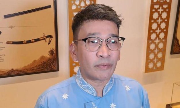 Ruben Onsu & Sarwendah Jadi Sorotan, Ivan Gunawan Jaga Jarak