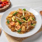 Kuliner Khas Medan: Kwetiau Goreng Yang Bikin Ketagihan