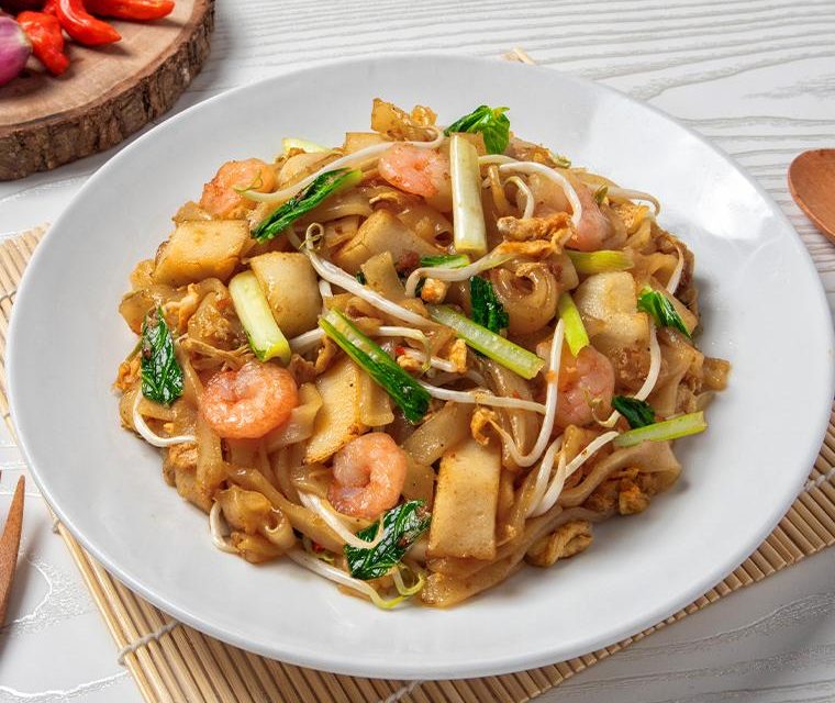 Kuliner Khas Medan: Kwetiau Goreng Yang Bikin Ketagihan