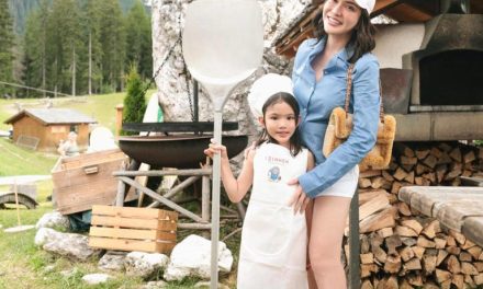 Momen Manis Shandy Aulia Dan Claire Saat Liburan Di Dolomites