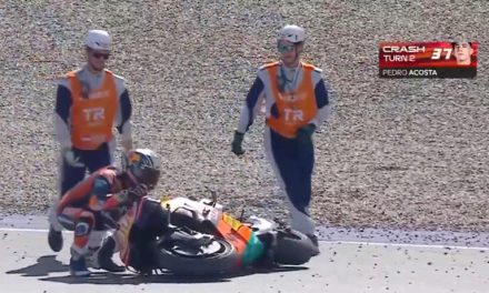 Bukan Selebrasi Biasa! Acosta Jatuh Usai Menang MotoGP Austria